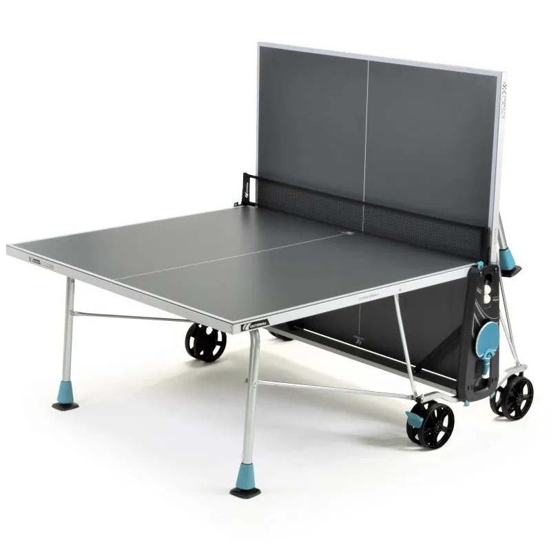 CORNILLEAU Sport 200X Outdoor Table Tennis Table