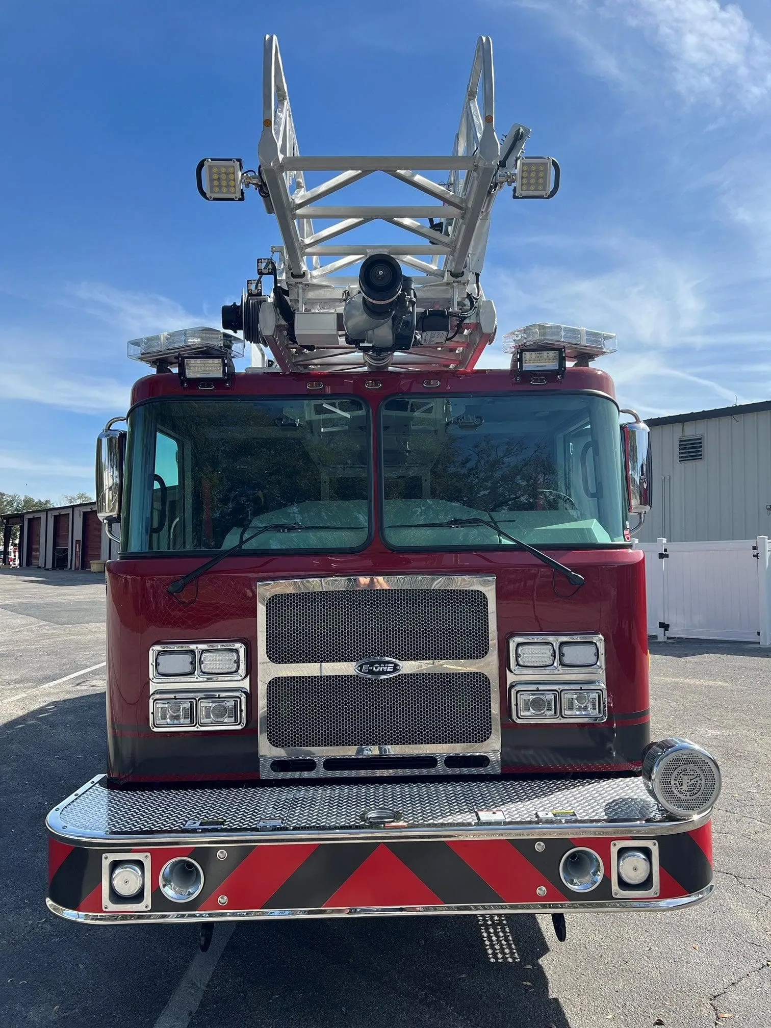 E-One HP75 Aerial Ladder