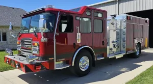 E-One Typhoon Stainless Top Mount Pumper