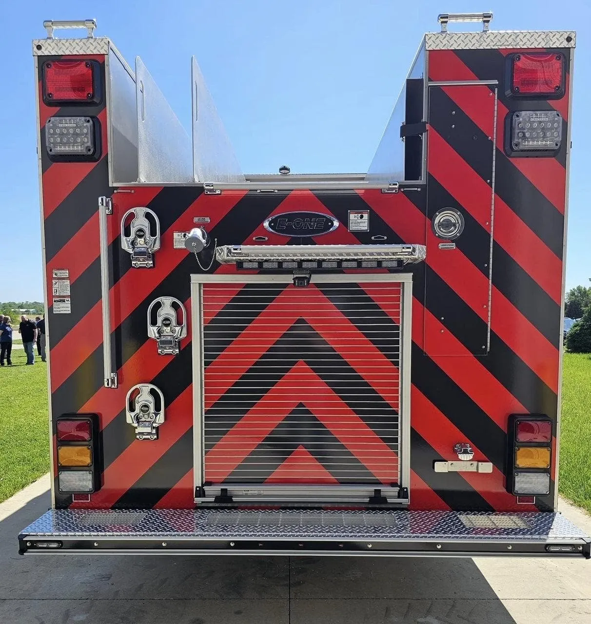 E-One Typhoon Stainless Top Mount Pumper